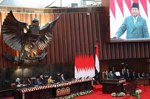Presiden Prabowo Subianto menyampaikan pidato kenegaraan dalam Sidang Tahunan MPR RI dan Sidang Bersama DPR-DPD RI Tahun 2025 di Gedung Nusantara, Kompleks Parlemen, Jakarta, Jumat (15/8/2025).