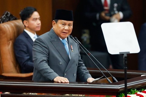 Presiden Prabowo Subianto menyampaikan pidato kenegaraan dalam Sidang Tahunan MPR RI dan Sidang Bersama DPR-DPD RI Tahun 2025 di Gedung Nusantara, Kompleks Parlemen, Jakarta, Jumat (15/8/2025).