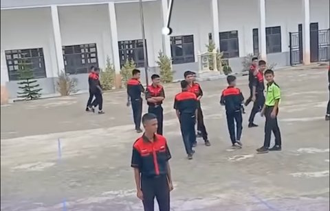 Momen Seleksi Paskibraka Berujung Bubar Jalan, Tinggal Satu Siswa yang Bertahan Bikin TNI Ketawa Pahit