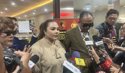 Banner Infografis Kronologi Kasus Ridwan Kamil vs Lisa Mariana. (Liputan6.com/Abdillah/Gotri)