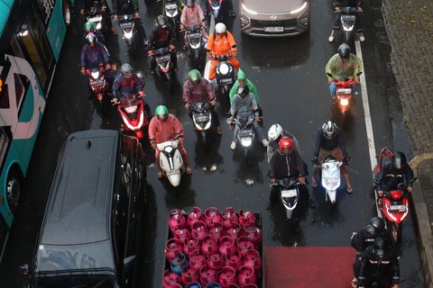 Kemacetan lalu lintas di Jalan Raya Tb.Simatupang, Jakarta, Rabu (20/08/2025).