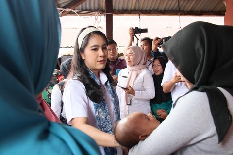 Wamen Isyana di Jambi