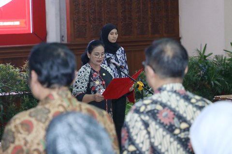 Wali Kota Semarang Agustina melantik 126 pejabat eselon III dan IV