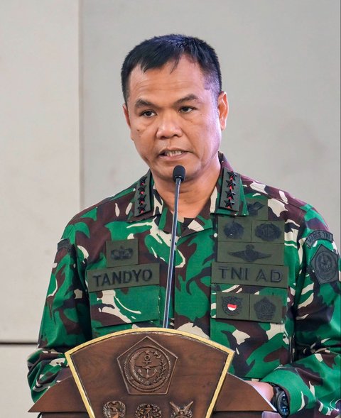 Wakil Panglima TNI Jenderal Tandyo Budi Revita menyampaikan sambutan pada upacara pembukaan Super Garuda Shield 2025 di Sekolah Staf dan Komando Angkatan Laut, Jakarta, Senin (25/08/2025).