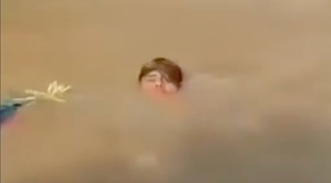 Diduga Kesurupan Pemain Kuda Lumping Kesal Tak Terima Diejek, Penonton Dikejar Sampai Kecebur Kali