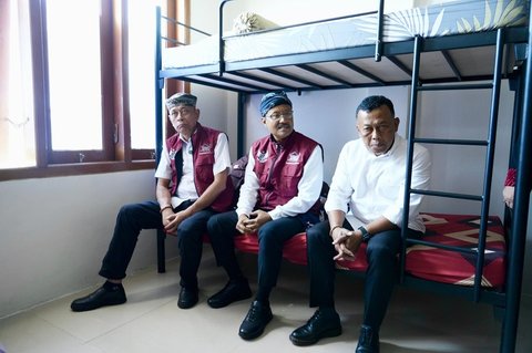 Menteri Sosial Saifullah Yusuf (Gus Ipul) meresmikan Sekolah Rakyat Terintegrasi (SRT) 5 Ponorogo