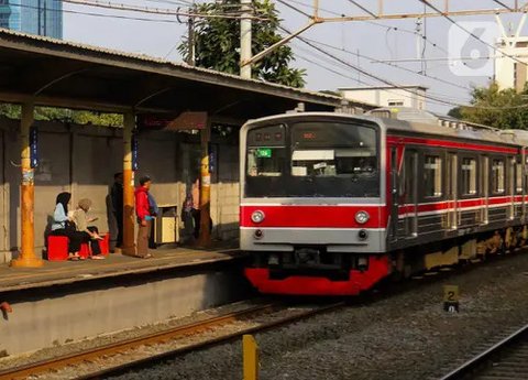 Sebelumnya, Menteri Badan Usaha Milik Negara (BUMN) Erick Thohir menyampaikan informasi terkait rencana penutupan Stasiun Karet untuk penumpang KRL bagian dari efisiensi pengembangan ekosiste