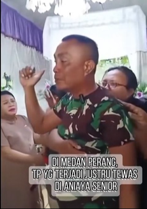 Sersan Mayor (Serma) Christian Namo, ayah mendiang Prada Lucky Chepril Saputra Namo