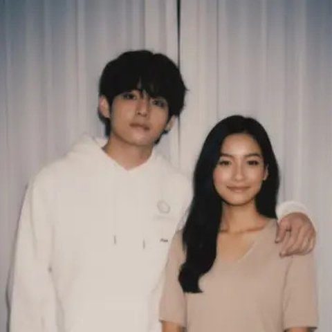 Cara Buat Foto AI dengan Artis di Google Gemini (created by AI)