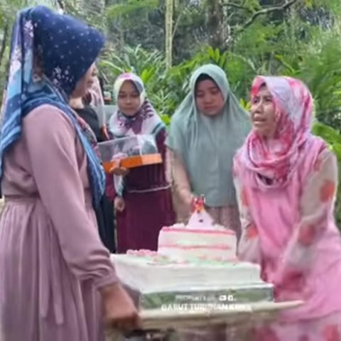 Seserahan Pernikahan Mulai dari Kasur hingga Lemari