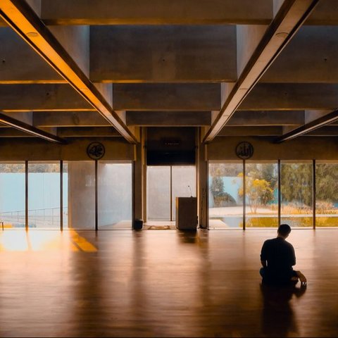 Niat Sholat Ashar 4 Rakaat Sendiri dan Berjamaah Beserta Tata Caranya Lengkap