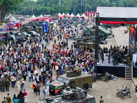 Hari Pertama TNI AD Fair 2025, Stand
