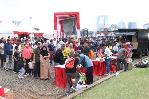 Hari Pertama TNI AD Fair 2025, Stand