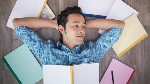 Ilustrasi daya ingat dalam menghafal (Foto: freepik/katemangostar)