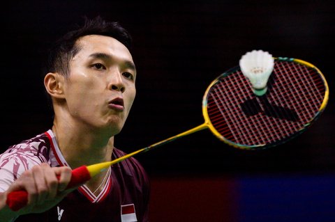 Jonatan Christie saat pertandingan  melawan rekan senegaranya Alwi Farhan pada  semifinal tunggal putra di turnamen bulu tangkis Korea Open di Suwon, Korea Selatan, Sabtu (27/09/2025).