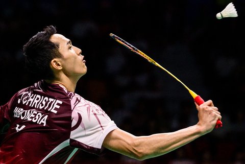 Jonatan Christie saat pertandingan  melawan rekan senegaranya Alwi Farhan pada  semifinal tunggal putra di turnamen bulu tangkis Korea Open di Suwon, Korea Selatan, Sabtu (27/09/2025).