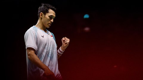 Kemenangan ini menjadikan Jonatan Christie jadi wakil Indonesia pertama yang meraih gelar juara di final Korea Open 2025. (ANTHONY WALLACE/AFP)