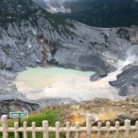 Gunung Tangkuban Perahu Bandung