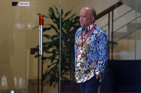 Putra Presiden ke-3 RI, BJ Habibie, Ilham Akbar Habibie saat  tiba di gedung Merah Putih Komisi Pemberantasan Korupsi (KPK), Jakarta, Rabu (3/9/2025).