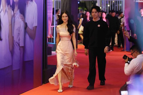 Leya Princy dan El Putra Sarira saat jumpa pers usai pemutaran film "Rangga & Cinta" di Jakarta, Senin (29/9/2025).