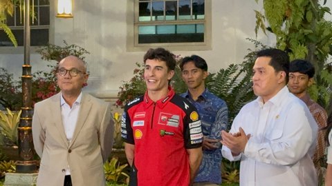 Gaya Marc Marquez Temui Prabowo Sebelum Balapan di Sirkuit Mandalika