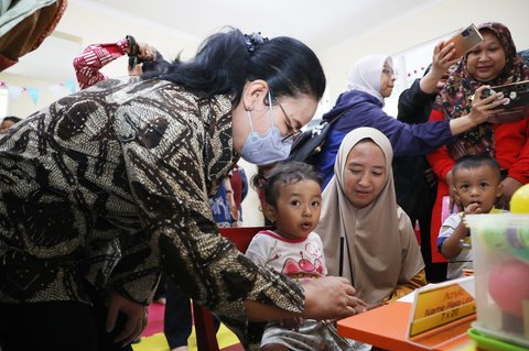 Wali Kota Semarang Agustina Wilujeng di Acara Studi Pra-Pilot Layanan Satu Atap (One Stop Service/OSS) Tuberkulosis di Puskesmas Bangetayu, Kecamatan Genuk