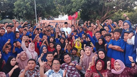 Menteri Sosial Saifullah Yusuf Kunjungi Sekolah Rakyat di Makassar