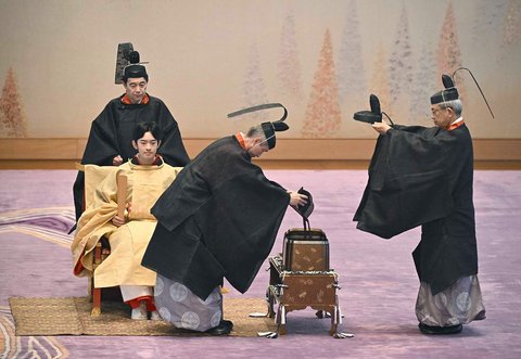 Pangeran Hisahito saat upacara kedewasaannya, Kakan-no-Gi, di Istana Kekaisaran di Tokyo, Jepang, Sabtu (06/09/2025).