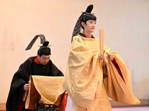 Pangeran Hisahito saat upacara kedewasaannya, Kakan-no-Gi, di Istana Kekaisaran di Tokyo, Jepang, Sabtu (06/09/2025).