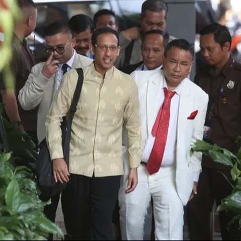 Nadiem Anwar Makarim hadir memenuhi panggilan tim penyidik Pemberantasan Korupsi (KPK), Jakarta, Kamis (7/8/2025). (merdeka.com/Arie Basuki)