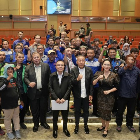 Rieke 'Oneng' Dorong Perpres Jaminan Sosial untuk Ojol, Dasco Janji Temui Prabowo