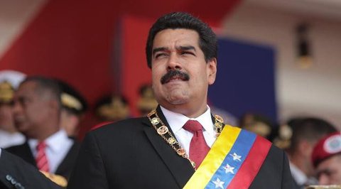 Photo of the captured Nicolas Maduro on USS Iwo Jima, shared by Trump. (Photo: Donald Trump's Truth Social)
