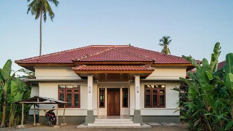 Desain Kanopi & Overstek Lebar yang Cerdas. Foto: Gemini