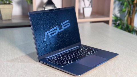ASUS Zenbook A14. (Liputan6.com/ Yuslianson)