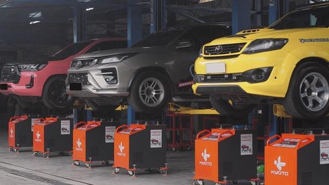 Periksa komponen pada mobil setelah melakukan perjalanan jarak jauh. (suzuki.co)