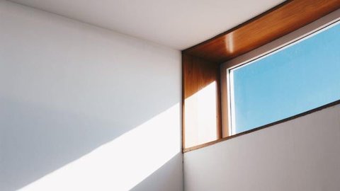 Kamar mandi yang jarang dibersihkan dapat menjadi pemicu utama jamur/copyright pexels/Photo By: Kaboompics.comfiem
