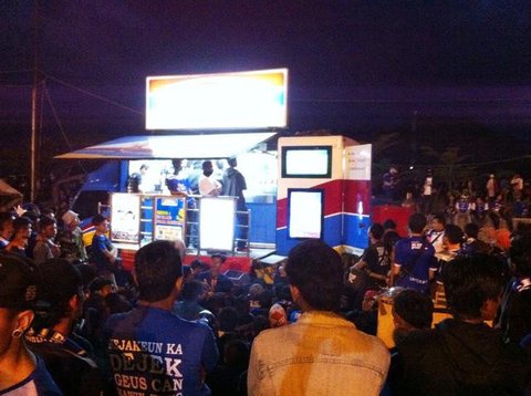 Kapolda Jabar Irjen Pol Rudi Setiawan menegaskan tidak akan ada toleransi terhadap flare dalam gelaran Piala Presiden 2025.(Foto: Rizal Fs/Biro Adpim Jabar)