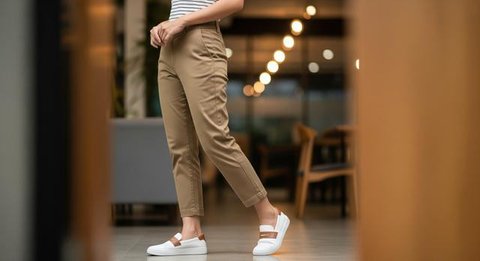 7 Model Celana 3/8 untuk Wanita yang Stylish, Nyaman dan Cocok untuk Berbagai Aktivitas (Foto: Gemini AI)