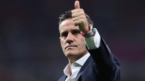 Nama baru muncul sebagai kandidat pelatih Timnas Indonesia. Ia adalah John Herdman yang digadang-gadang akan duduk di kursi kepelatihan Skuad Garuda menggantikan Patrick Kluivert yang diberhentikan semenjak gagal membawa Timnas Indonesia melaju ke Piala Dunia 2026.