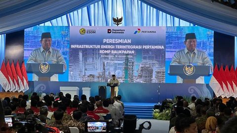 Presiden Prabowo Subianto dalam peresmian Refinery Development Master Plan (RDMP) Pertamina di Balikpapan. Prabowo memberikan pesan keras kepada Dirut Pertamina. (Liputan6.com/Tira)