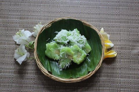 Siapa sangka, pisang matang dengan bintik cokelat atau hitam ternyata memiliki banyak manfaat. Apa saja?