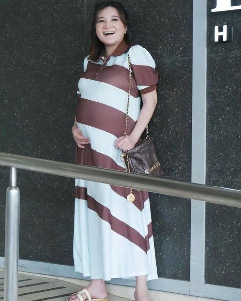 Annisa Pohan Setia Dampingi Agus Yudhoyono saat Hamil Besar/ Instagram @annisayudhoyono