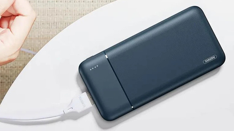 Bawalah powerbank agar ponselmu tetap memiliki baterai./copyright pexels/