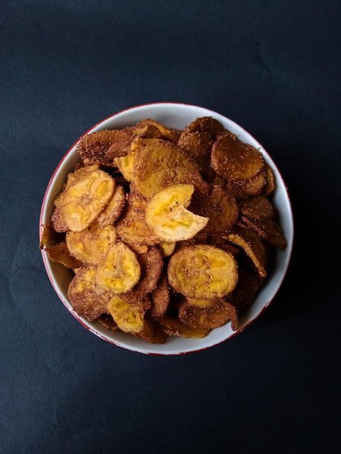 Ilustrasi smoothie oatmeal dan pisang (copyright Freepik)