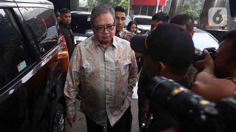 Juru Bicara atau Jubir KPK Budi Prasetyo menanggapi pemberian amnesti kepada Sekretaris Jenderal (Sekjen) PDIP Hasto Kristiyanto. (Liputan6.com/Winda Nelfira)