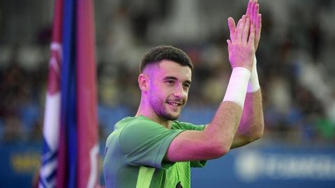 Kiper Barcelona, Joan Garcia, melakukan lima penyelamatan saat timnya bersua Villarreal pada laga pekan ke-17 La Liga di Estadio de la Ceramica, Minggu (21/12/2025) malam WIB. Berkat kontribu
