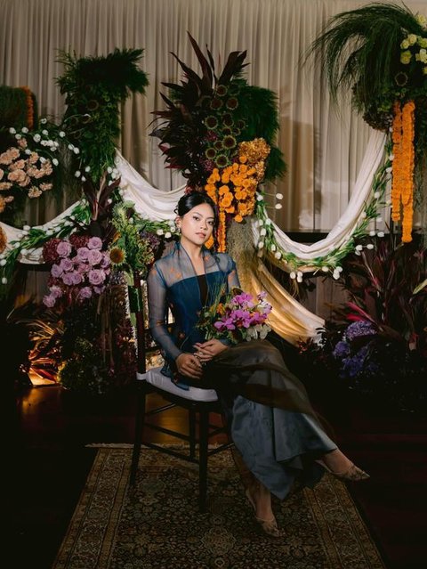 Sakina Tama, Putri Kedua Wishnutama saat dilamar kekasih. [@sakinatama]