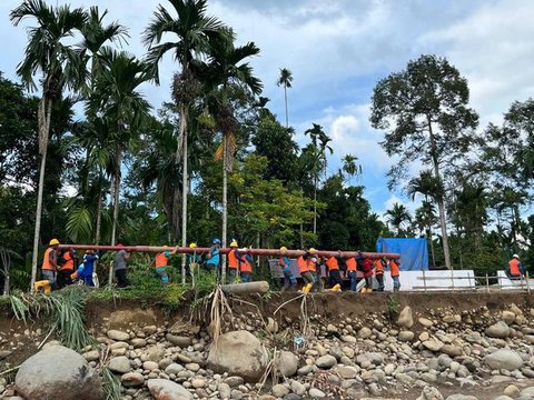 PT PLN (Persero) berhasil memulihkan aliran listrik ke 6.432 desa di Aceh pascabencana. (Dok PLN)