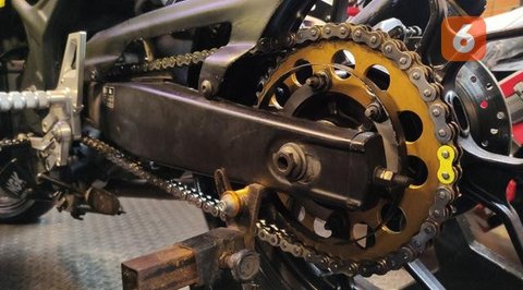 Di dealer resmi, perawatan ini biasanya bebas biaya alias gratis. Lalu, apa saja yang akan diperiksa oleh mekanik?