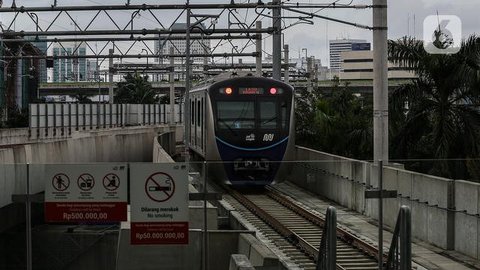 Layar komputer menunjukkan Indeks Harga Saham Gabungan (IHSG) di Jakarta, Kamis (9/9/2021). IHSG Bursa Efek Indonesia (BEI) pada Kamis sore ditutup menguat 42,2 poin atau 0,7 persen ke posisi